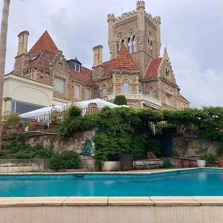 Apartment Luxury 4 Bedrooms In *
