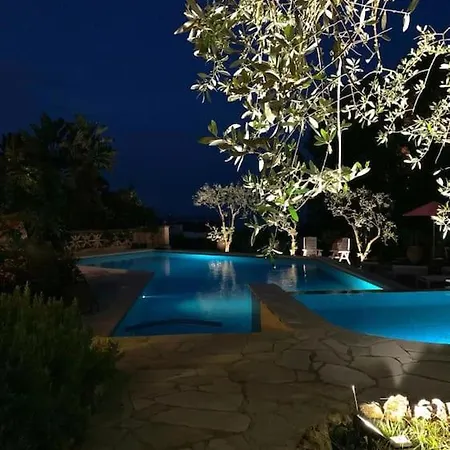 Apartment Luxury 4 Bedrooms In Cannes